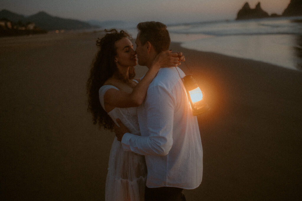 Oregon coast elopement, cannon beach elopement, eloping vs. traditional wedding 
